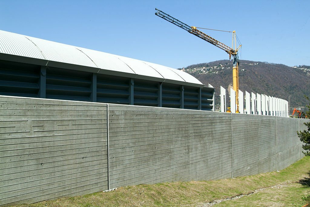 Precast Concrete Fencing for Commercial Properties: Boost Security & Curb Appeal